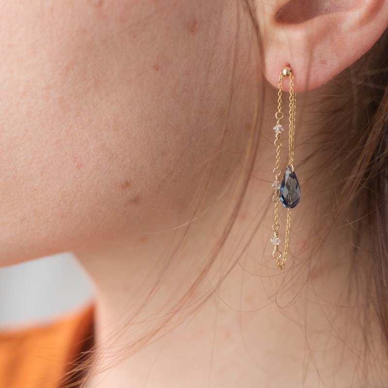 Boucles d'oreilles chaînes fines et gouttes de cristal - Denim Blue