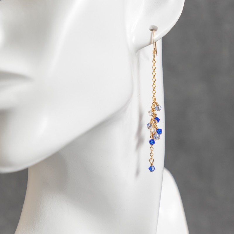 Boucles d'oreilles pluie de petits cristaux - Sapphire