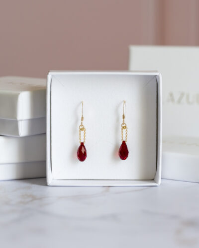 Boucles d'oreilles gouttes de cristal rouge