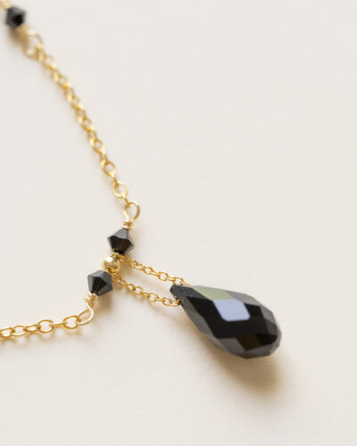 pendentif goutte de cristal noir