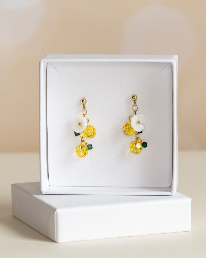 Boucles pendantes or laminé 585 millièmes et cristaux