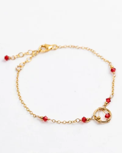 Bracelet or laminé anneau cristal rouge