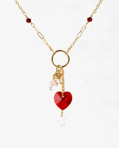 Collier or laminé coeur cristal rouge